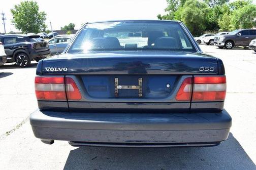 1996 Volvo 850 Base