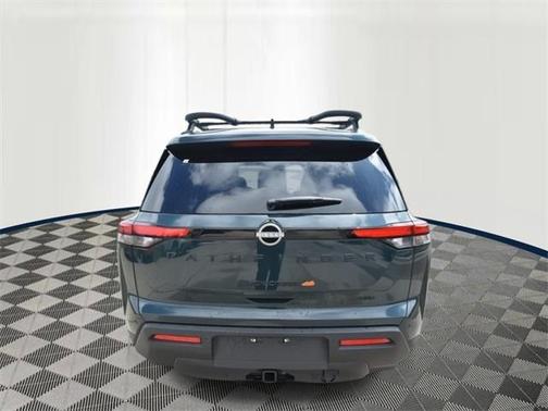 2025 Nissan Pathfinder Rock Creek 4WD