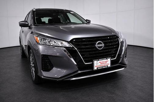 Gun Metallic 2023 Nissan Kicks SV