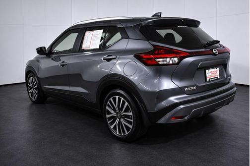 Gun Metallic 2023 Nissan Kicks SV