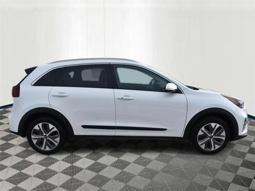2022 Kia Niro EV EX
