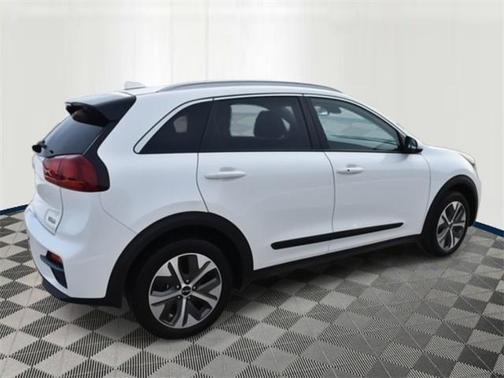 2022 Kia Niro EV EX