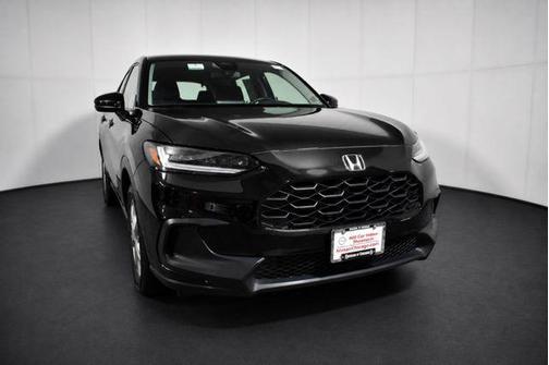 Crystal Black Pearl 2025 Honda HR-V LX