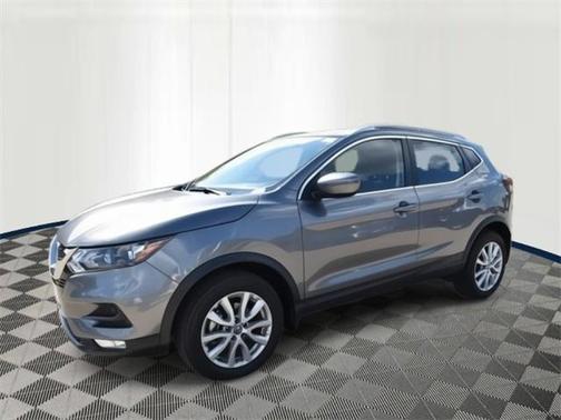 2022 Nissan Rogue Sport SV