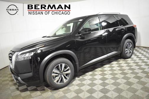 2025 Nissan Pathfinder SL 4WD