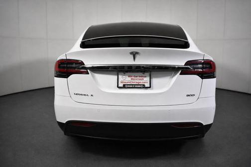 Pearl White Multi-Coat 2016 Tesla Model X 70D