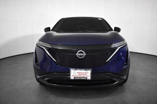 Deep Ocean Blue Pearl/Black Diamond Pearl 2023 Nissan ARIYA ENGAGE+