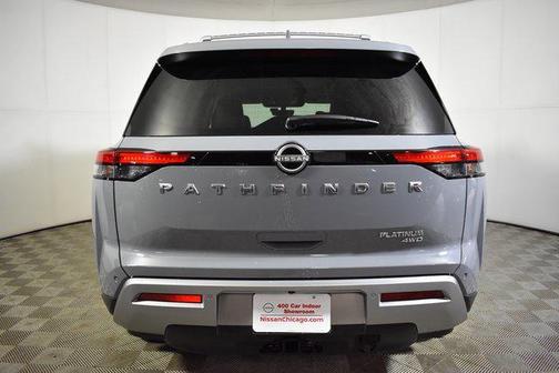 2025 Nissan Pathfinder Platinum 4WD