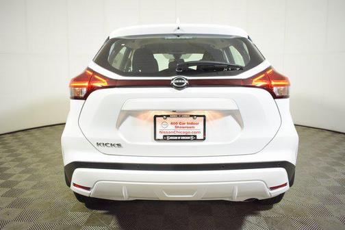 2025 Nissan Kicks S