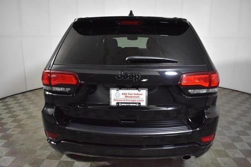 2022 Jeep Grand Cherokee Laredo