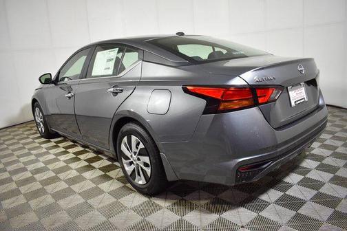 2025 Nissan Altima S FWD