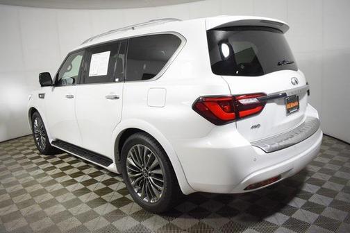 2021 INFINITI QX80 SENSORY AWD