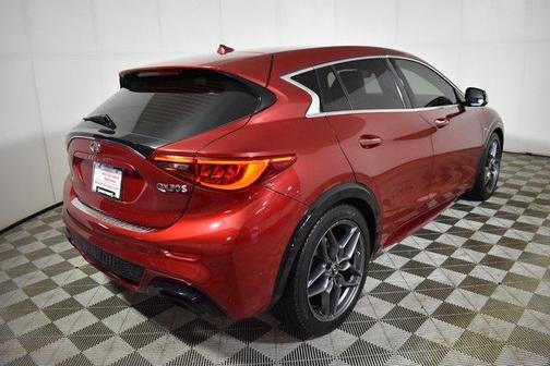 2018 INFINITI QX30 Sport
