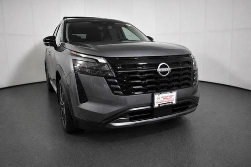 Gun Metallic 2026 Nissan Pathfinder Platinum