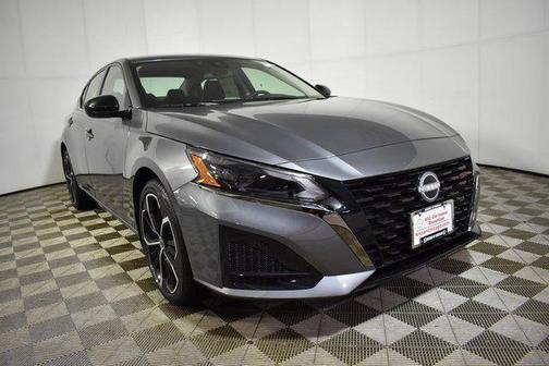 2025 Nissan Altima SR AWD