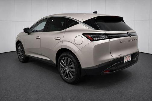 Champagne Silver Metallic 2026 Nissan Murano SL