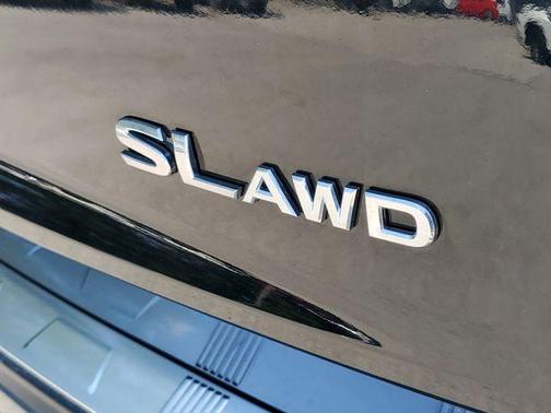 Super Black 2023 Nissan Rogue SL
