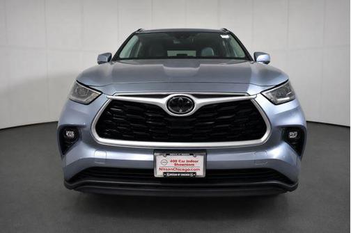 Moon Dust 2020 Toyota Highlander XLE