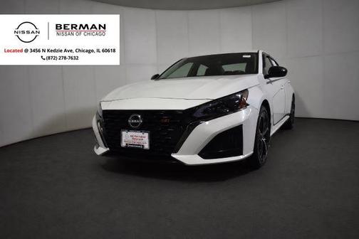 Pearl White Tricoat 2023 Nissan Altima SR FWD