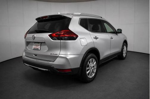 Brilliant Silver 2017 Nissan Rogue SV