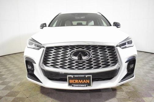 2023 INFINITI QX55 LUXE