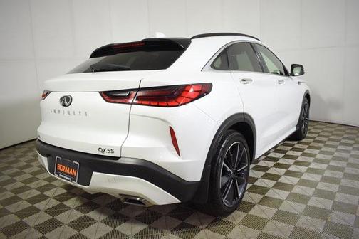 2023 INFINITI QX55 LUXE