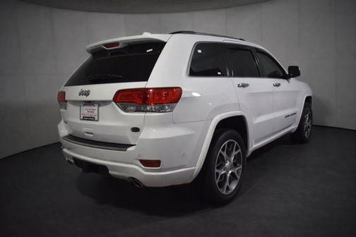Bright White Clearcoat 2021 Jeep Grand Cherokee Overland