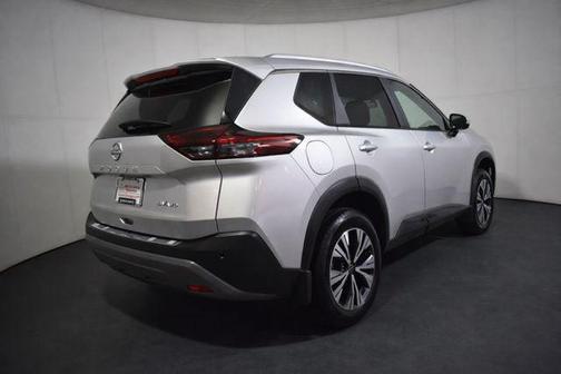 Brilliant Silver Metallic 2023 Nissan Rogue SV