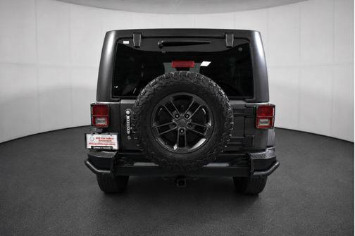 Granite Crystal Metallic Clearcoat 2018 Jeep Wrangler JK Unlimited Sport