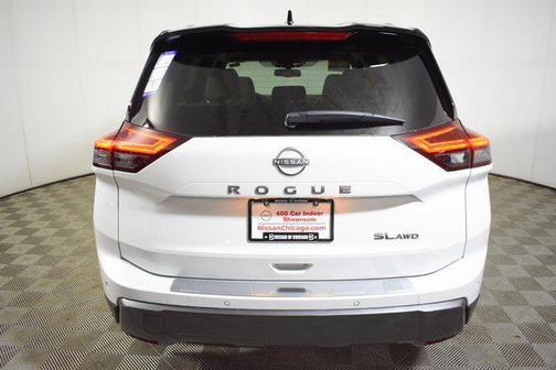 2025 Nissan Rogue SL
