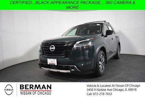 Obsidian Green Pearl/Super Black 2024 Nissan Pathfinder SL 4WD