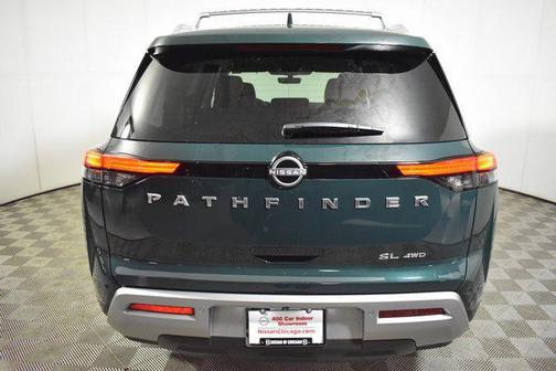 2025 Nissan Pathfinder SL 4WD
