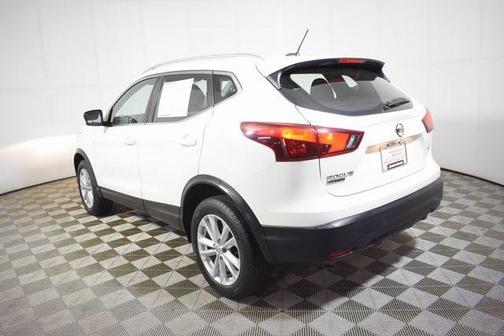 2017 Nissan Rogue Sport SV