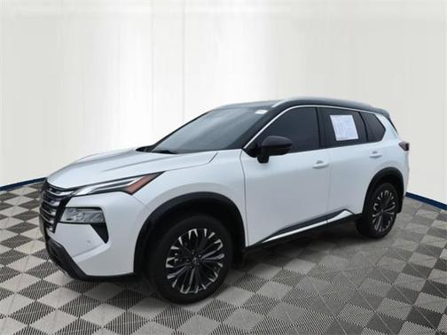 2024 Nissan Rogue Platinum