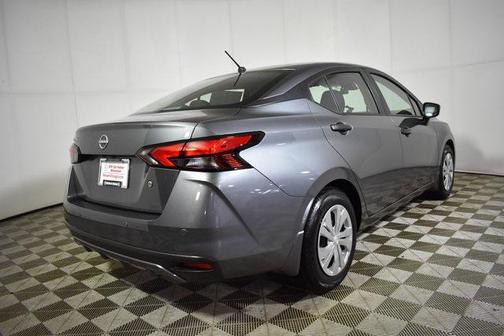 2024 Nissan Versa 1.6 S