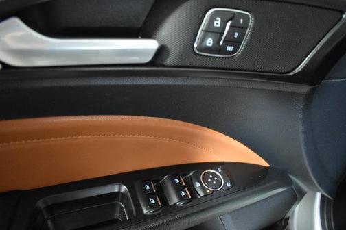 Iconic Silver Metallic 2020 Ford Fusion Titanium