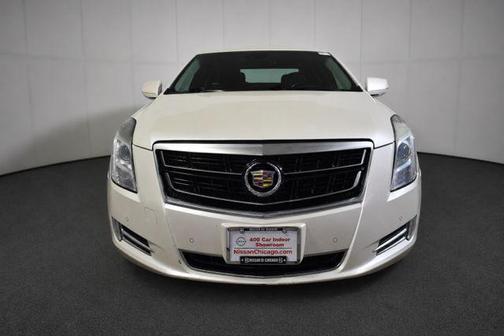 White Diamond Clearcoat 2015 Cadillac XTS Vsport Premium
