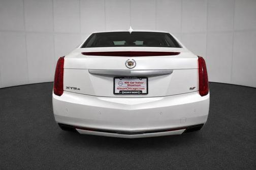 White Diamond Clearcoat 2015 Cadillac XTS Vsport Premium