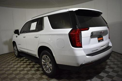 2024 GMC Yukon SLT