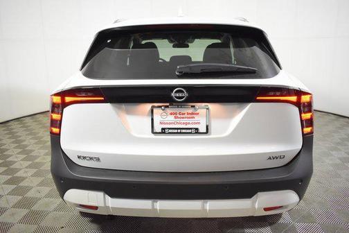 2025 Nissan Kicks SV