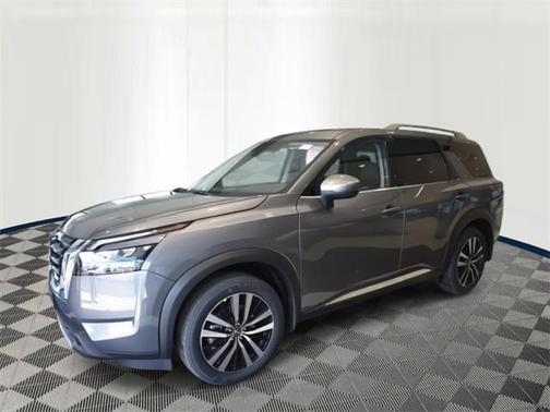 2025 Nissan Pathfinder Platinum 4WD