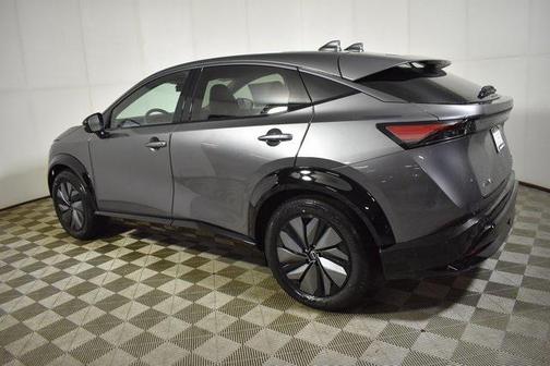 2025 Nissan ARIYA PLATINUM+
