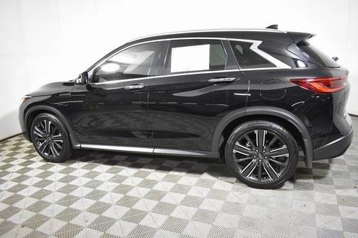 2022 INFINITI QX50 LUXE AWD