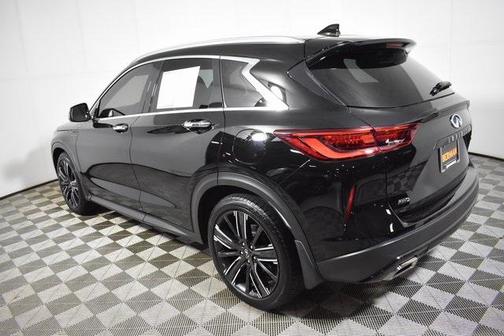 2022 INFINITI QX50 LUXE AWD