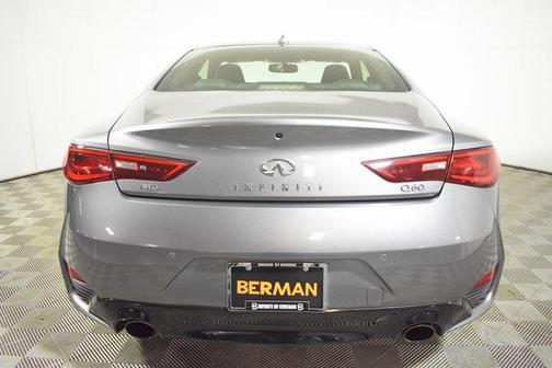 2022 INFINITI Q60 LUXE AWD