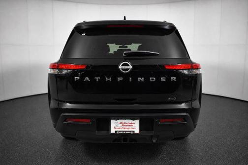 Super Black 2026 Nissan Pathfinder SV