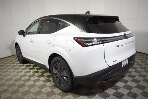 2025 Nissan Murano SL