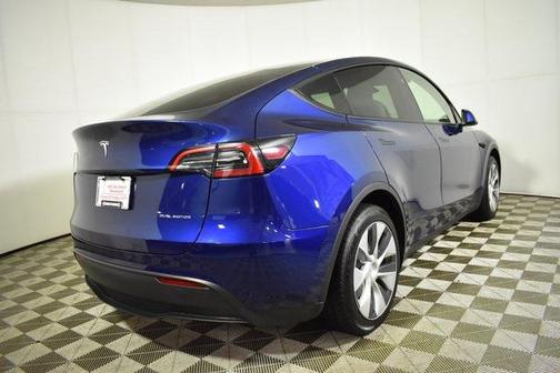 2024 Tesla Model Y Long Range Dual Motor All-Wheel Drive