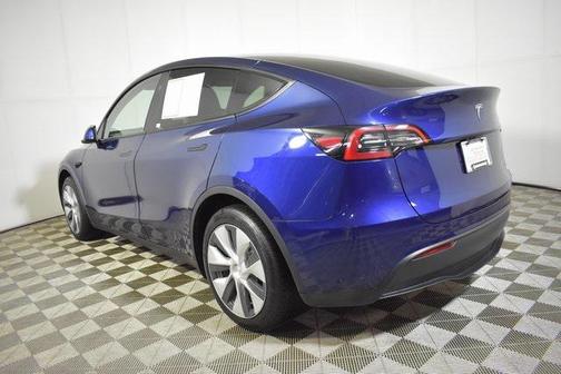 2024 Tesla Model Y Long Range Dual Motor All-Wheel Drive
