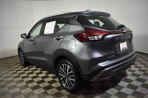 2022 Nissan Kicks SV